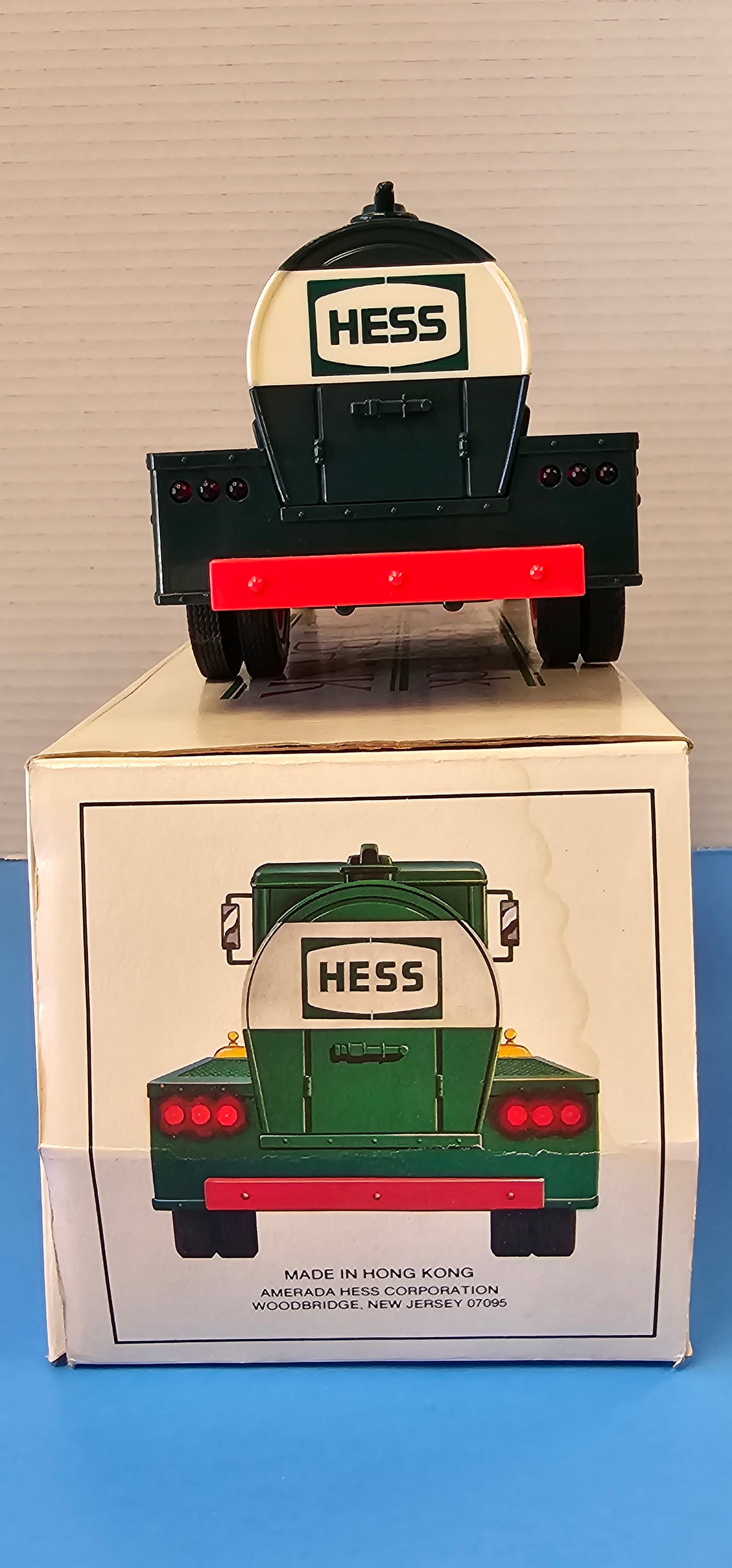 1985 HESS FIRST HESS TRUCK TOY BANK