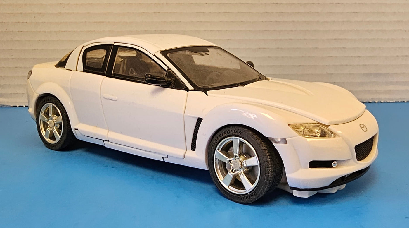 TRANSFORMERS ALTERNATORS JAZZ