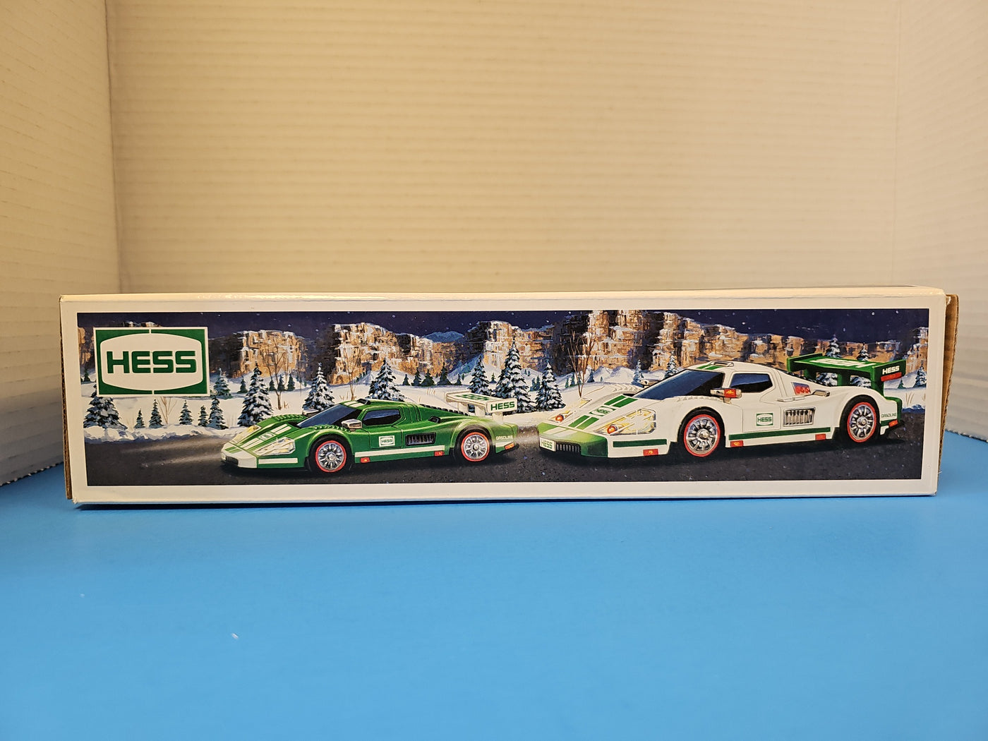 2009 HESS RACE CAR AND RACER