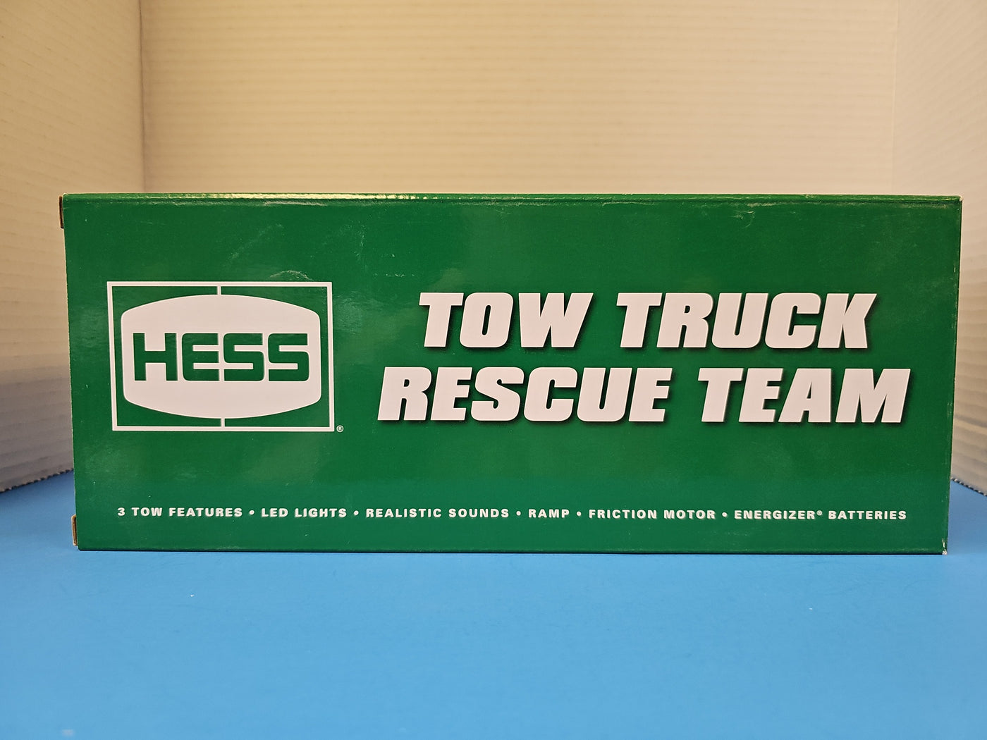2019 HESS TOW TRUCK RESCUE TEAM