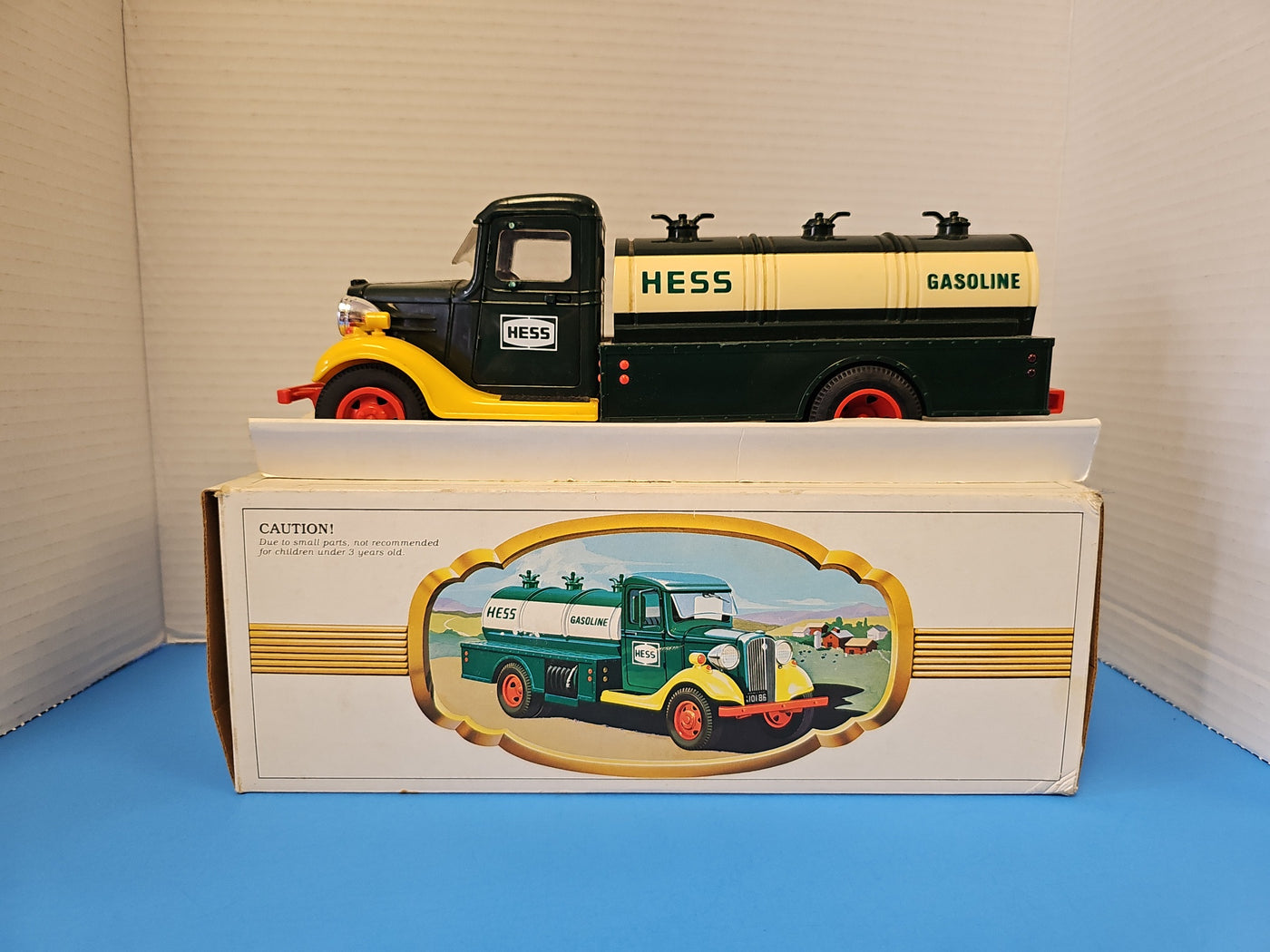 1982/1983 HESS, THE FIRST HESS TRUCK