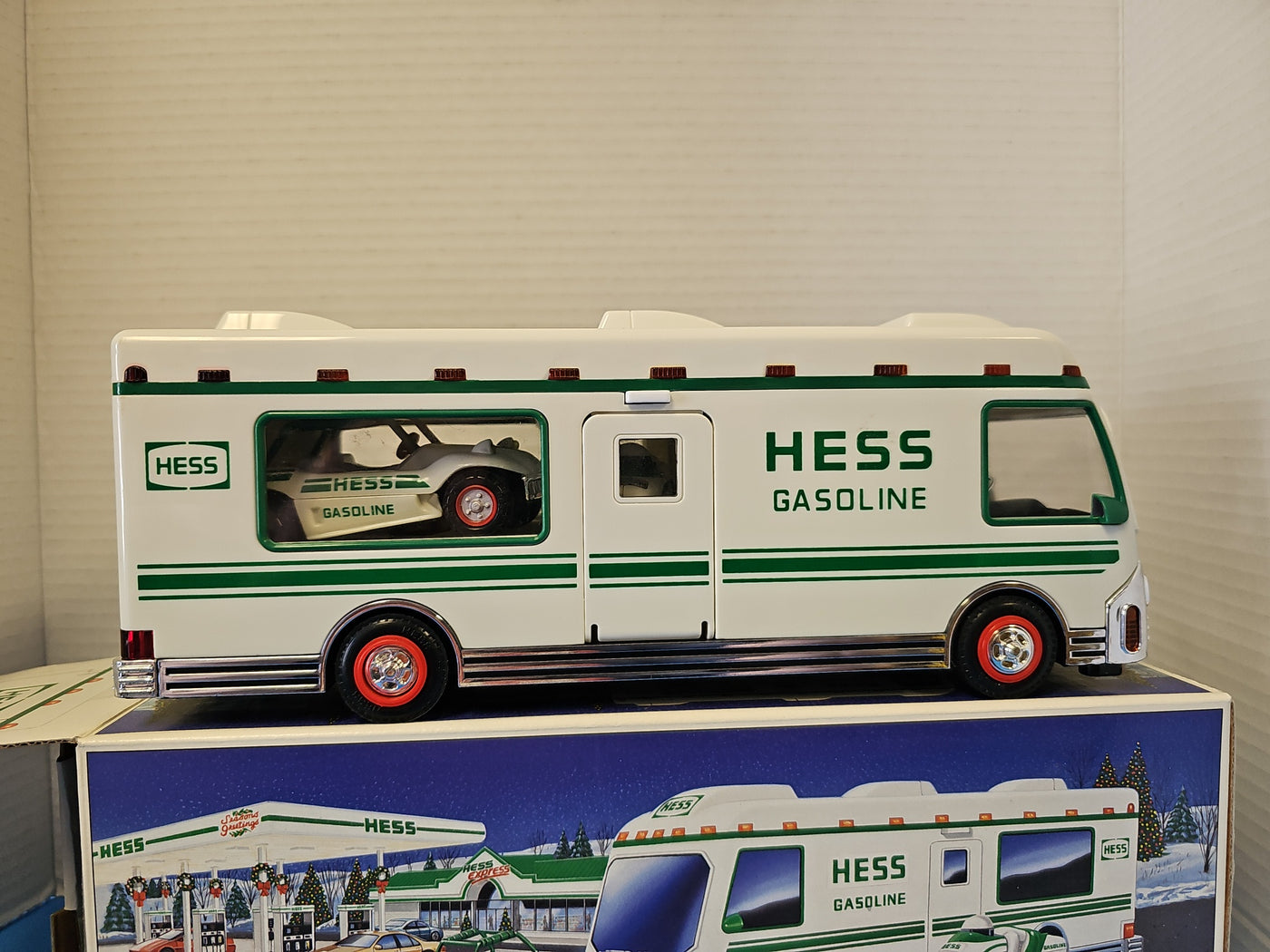 1998 HESS RECREATION VAN WITH DUNE BUGGY AND MOTORCYCLE