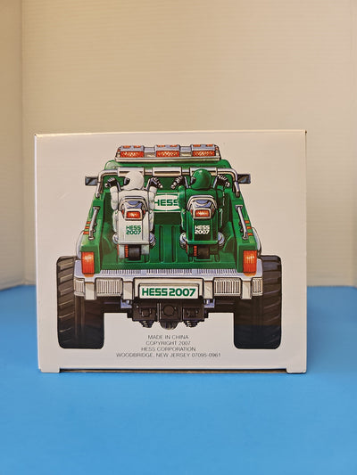 2007 HESS MONSTER TRUCK WITH MOTORCYCLES
