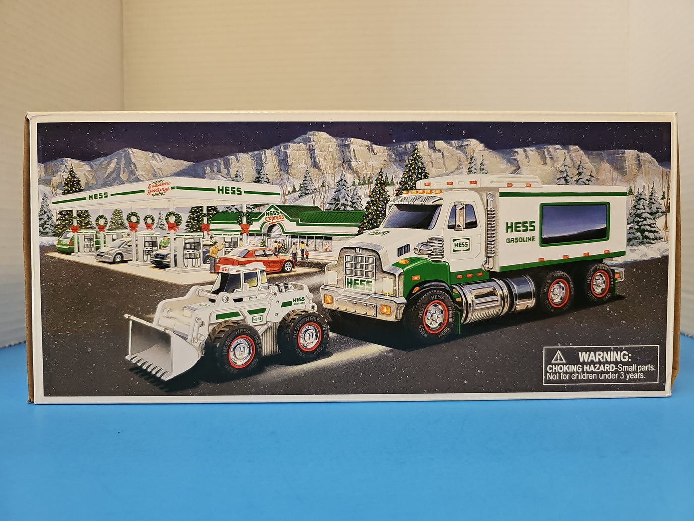 2008 HESS TOY TRUCK AND FRONT LOADER