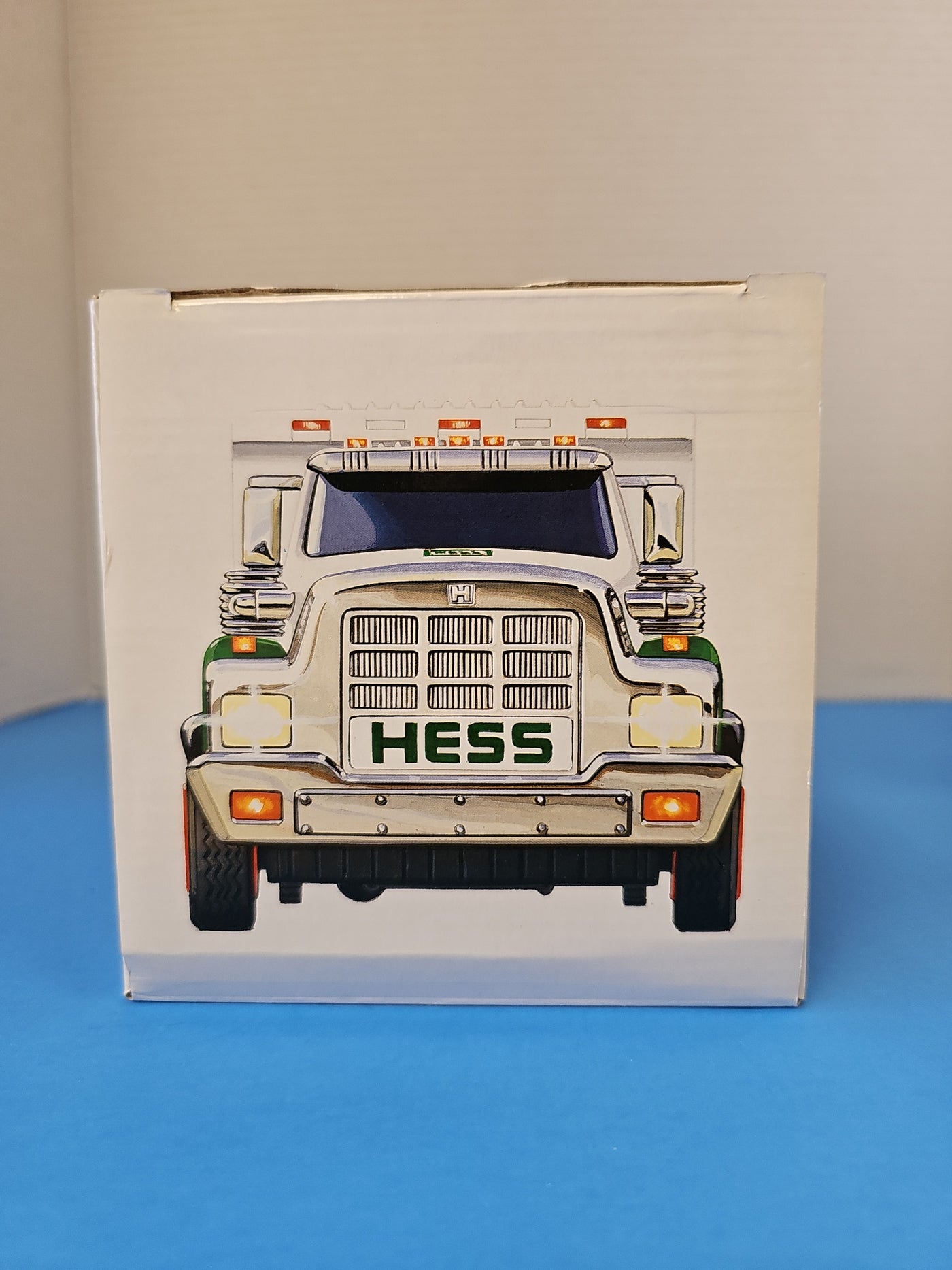2008 HESS TOY TRUCK AND FRONT LOADER
