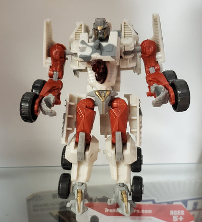 Transformers Movie
Deluxe Class: Wreckage Complete