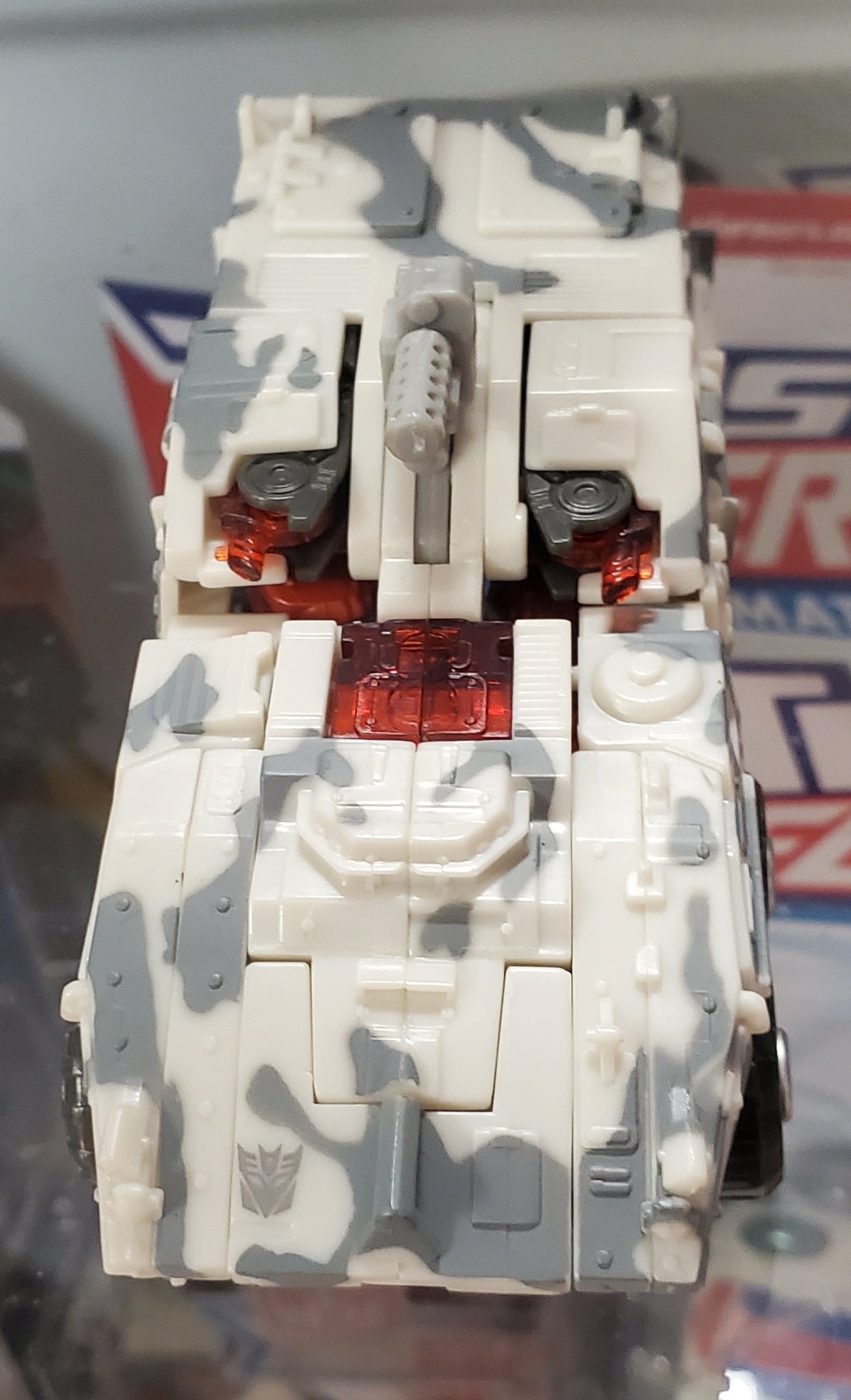 Transformers Movie
Deluxe Class: Wreckage Complete