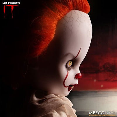 Mezco Toyz LDD Presents: It 2017 Pennywise Doll