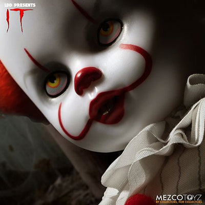 Mezco Toyz LDD Presents: It 2017 Pennywise Doll